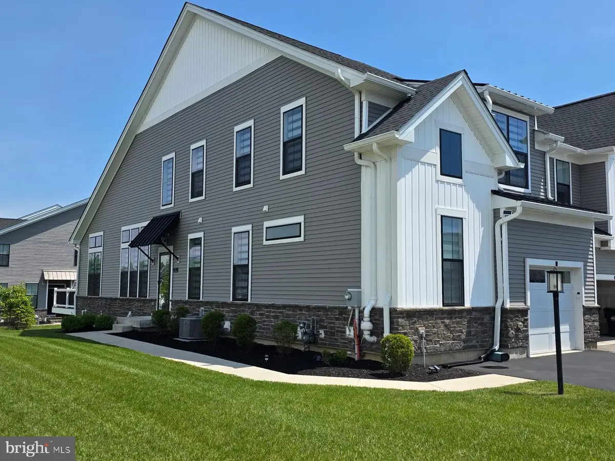 1 Tamarack, Eagleville, PA 19403 - #1