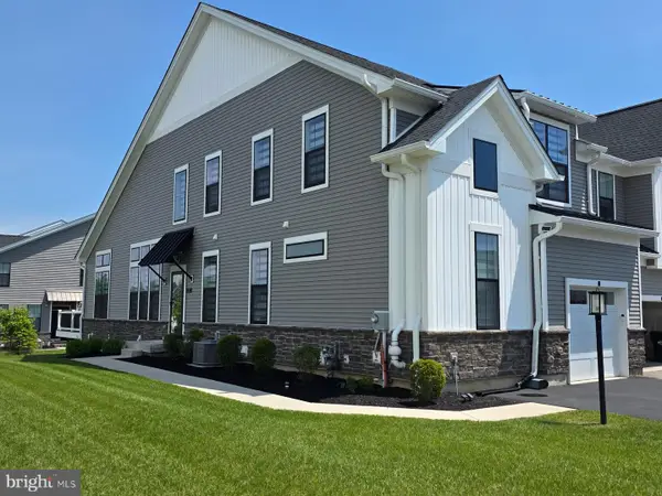 1 Tamarack, EAGLEVILLE, PA 19403