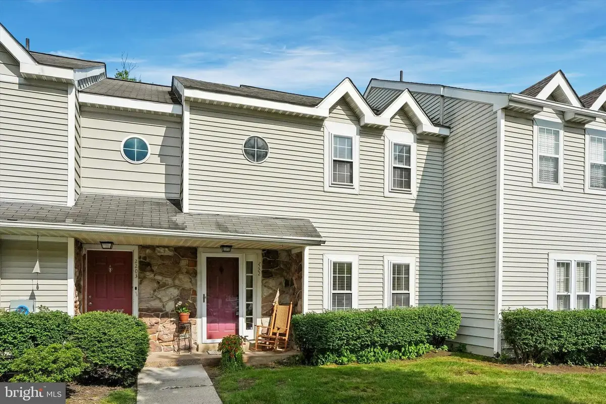 2202 Ash Grove Rd, Ambler, PA 19002 - #1