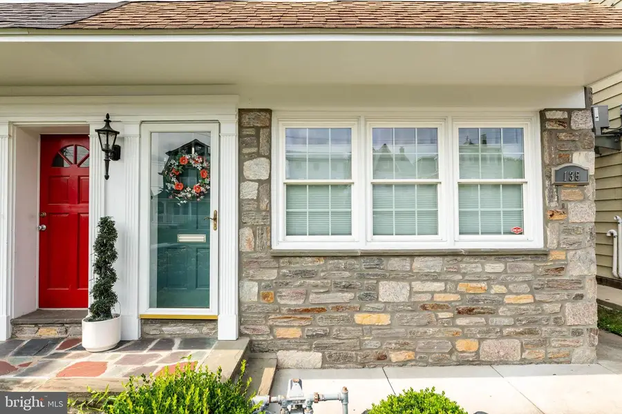 135 E 4th Ave, Conshohocken, PA 19428 - #2