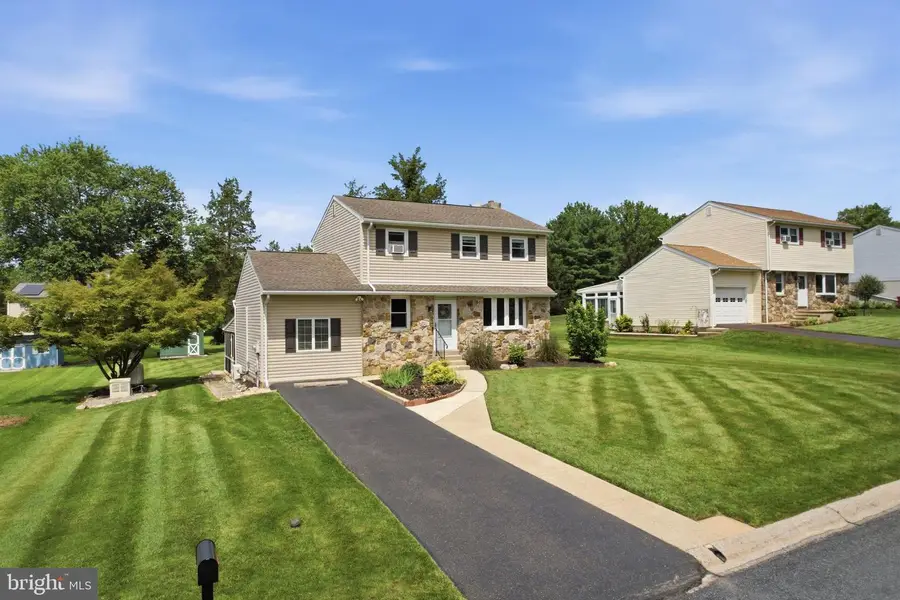 1385 Woodmere Rd, Pottstown, PA 19464 - #3