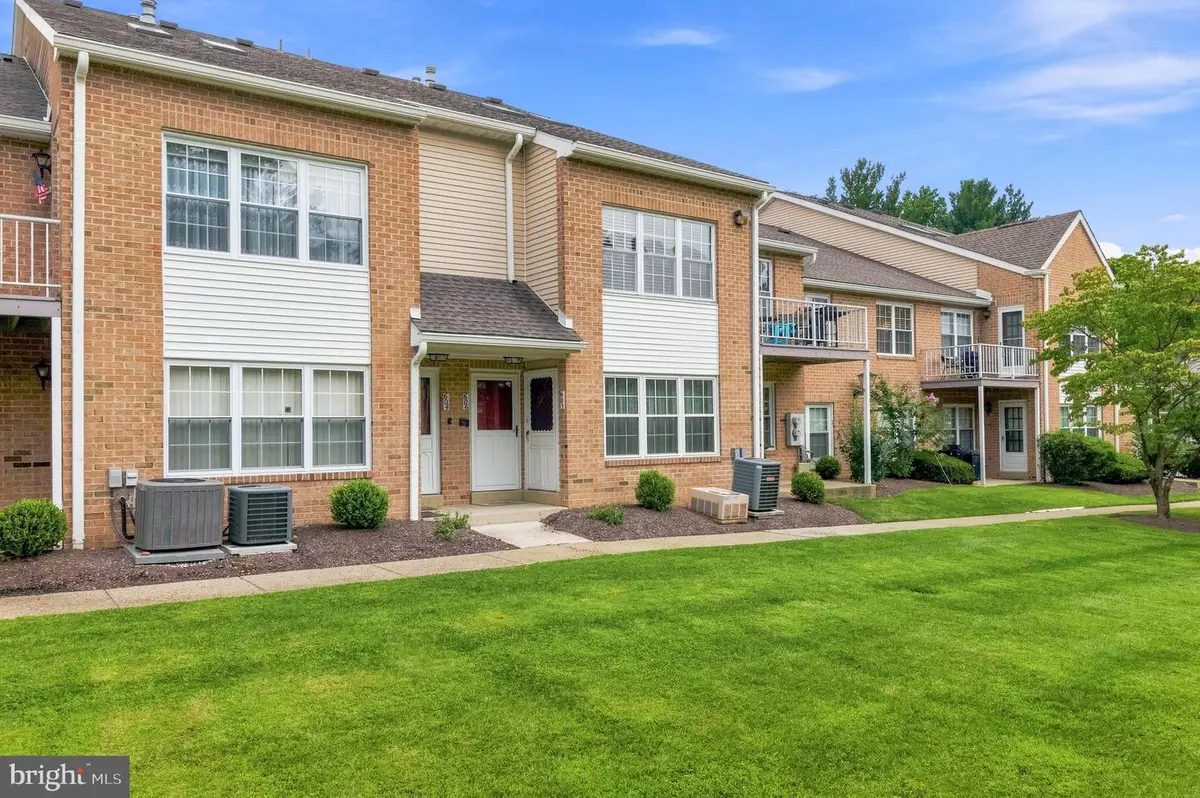 606 Valley Glen Rd #condo 293, Elkins Park, PA 19027 - #1