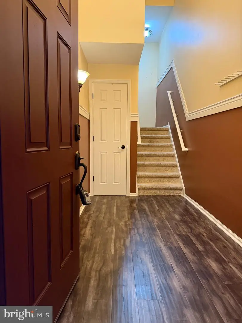 1467 Laura Ln, Pottstown, PA 19464 - #2
