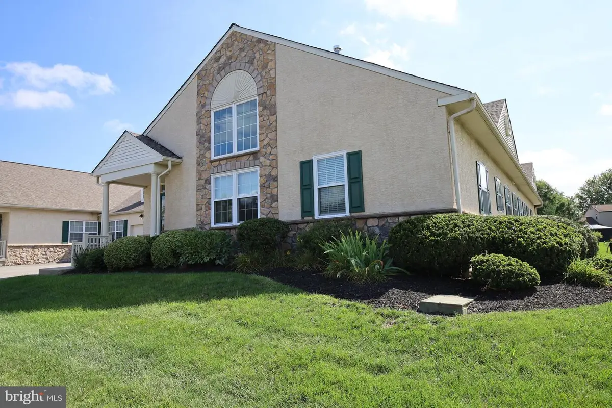 114 Arbour Ct, North Wales, PA 19454 - #1