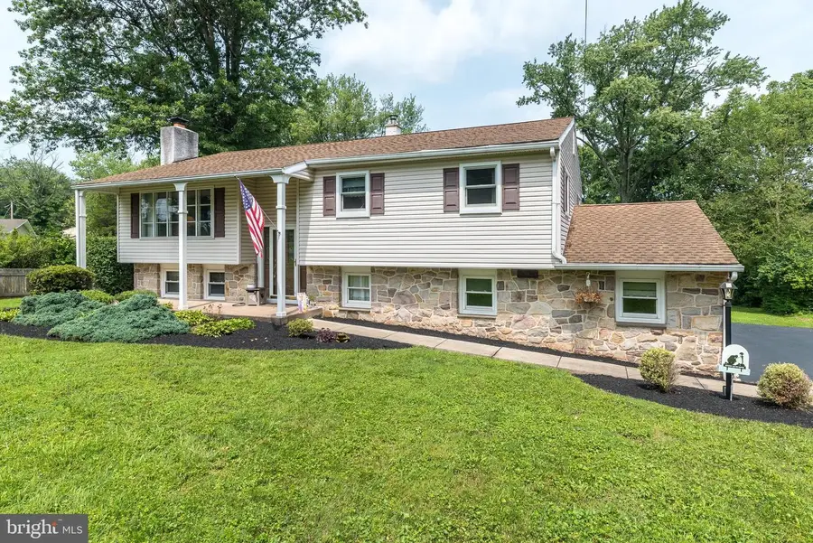 2301 Welsh Dr, Pottstown, PA 19464 - #3