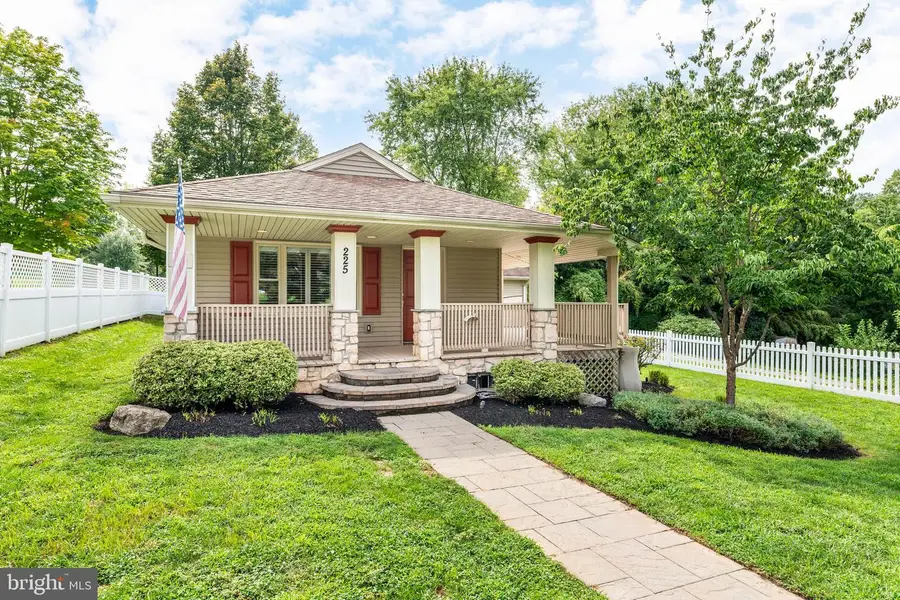 225 Church St, West Conshohocken, PA 19428 - #2