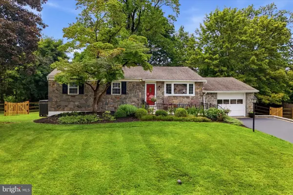 160 S Midland Ave, NORRISTOWN, PA 19403