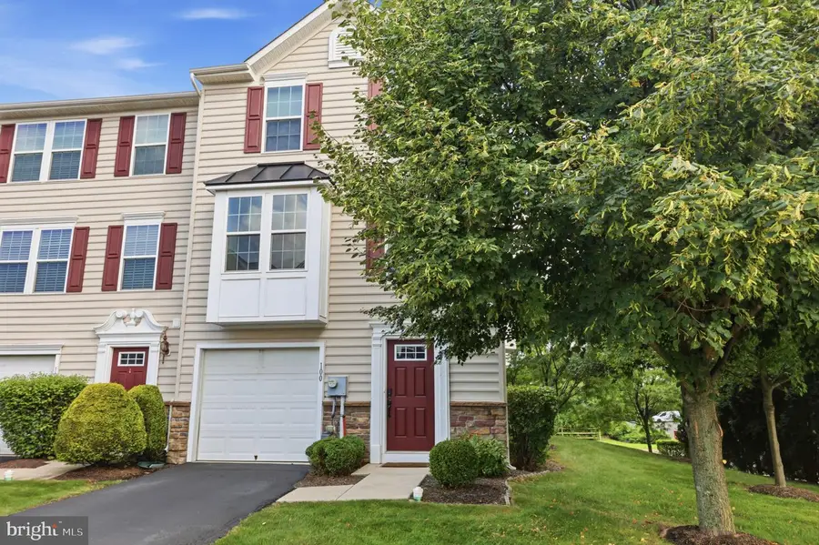 100 Susan Cir, North Wales, PA 19454 - #2