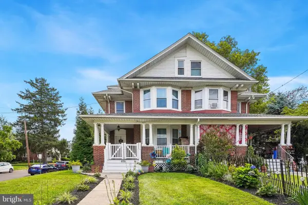 625 E Walnut St, NORTH WALES, PA 19454