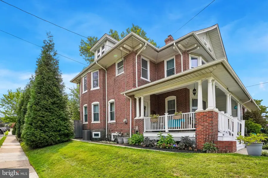 625 E Walnut St, North Wales, PA 19454 - #2
