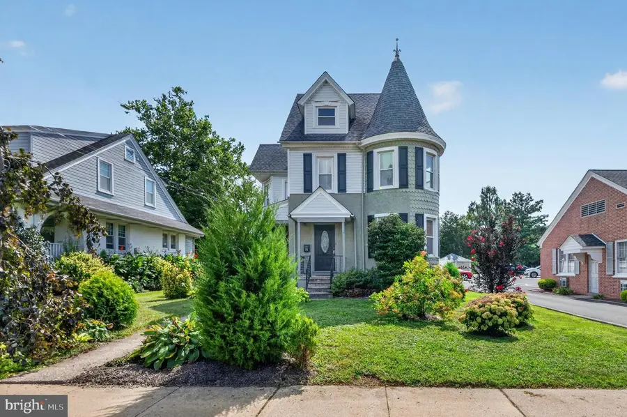 26 S Main St, Telford, PA 18969 - #3