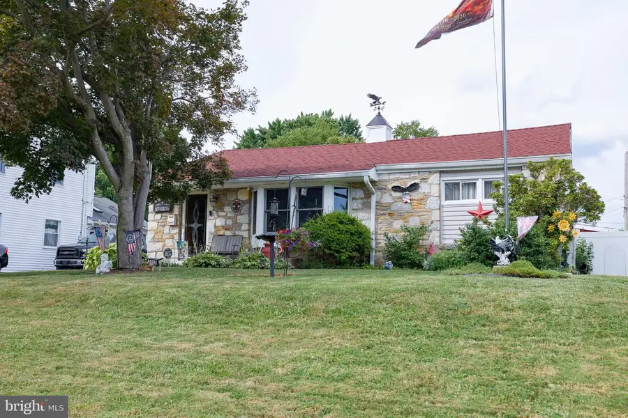 2603 Veser Ln, Willow Grove, PA 19090 - #2