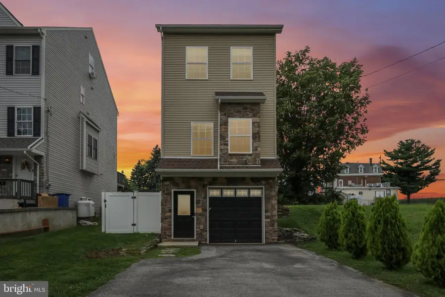 626 Fulton St, Conshohocken, PA 19428 - #2