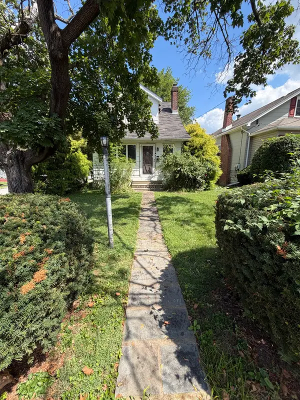 2149 Maplewood Ave, ABINGTON, PA 19001