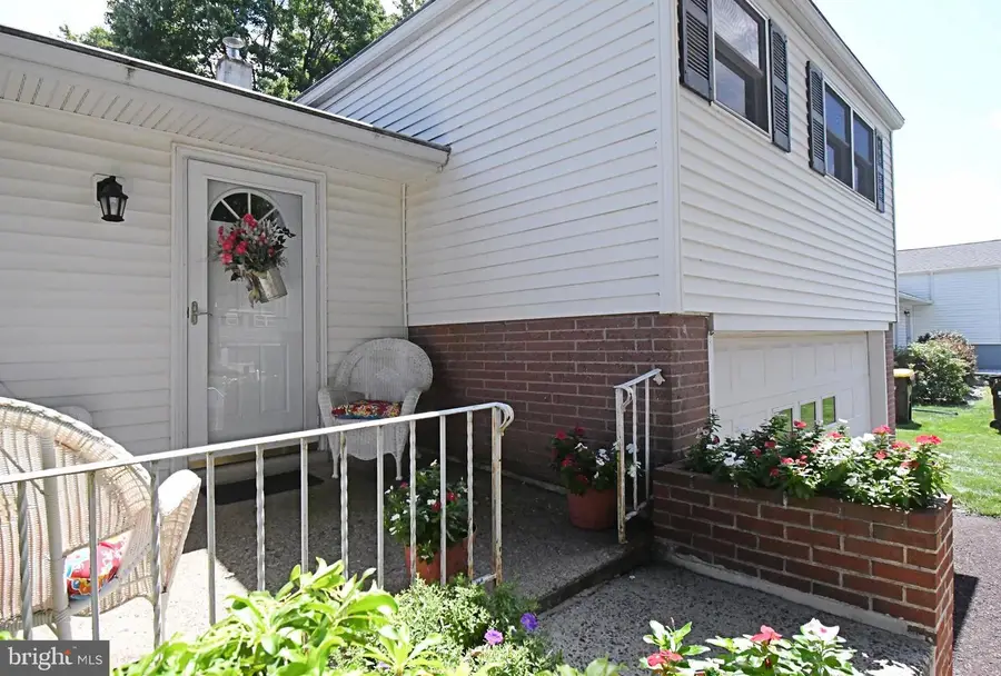 209 Becker Rd, North Wales, PA 19454 - #3