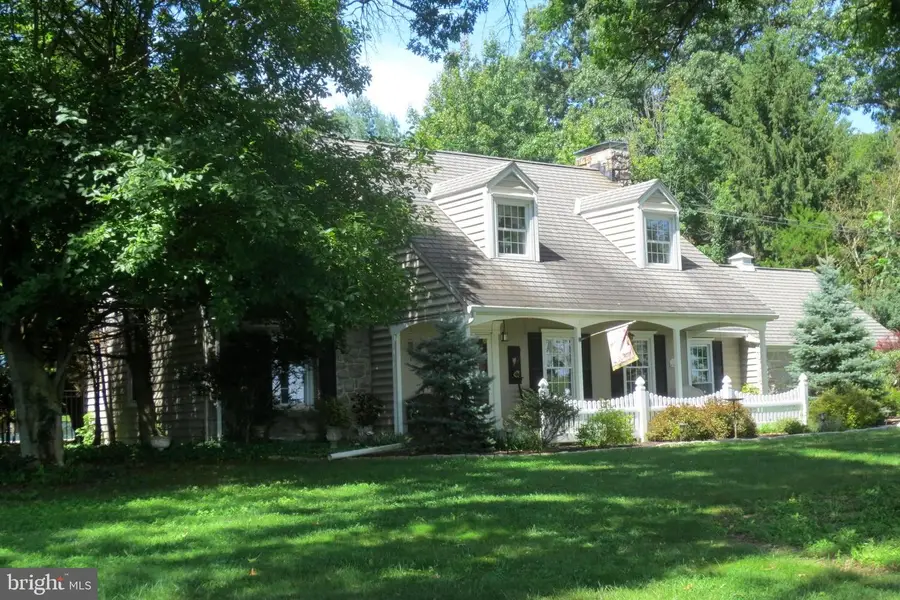 273 Old State Rd, Royersford, PA 19468 - #3
