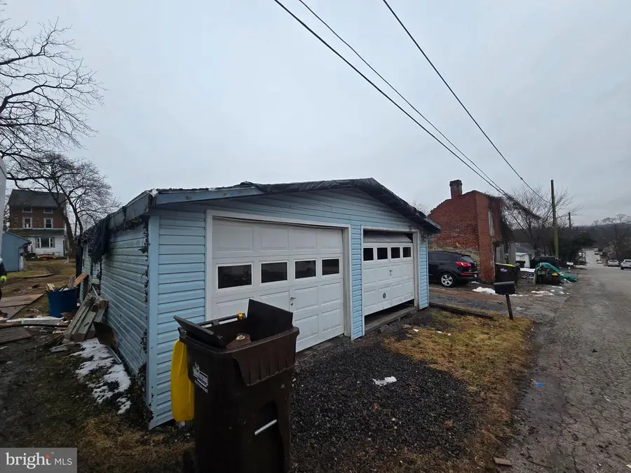 623 Bridge St, Monterey Clare, PA 19453 - #3