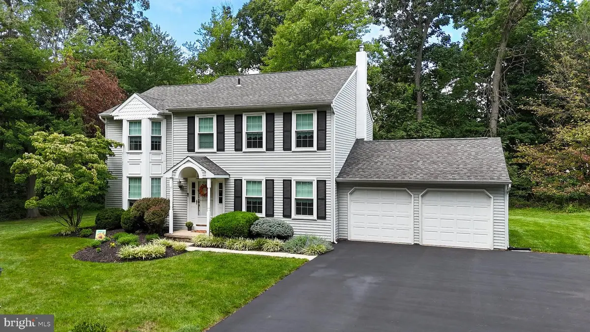 301 Grays Ln, Lansdale, PA 19446 - #1