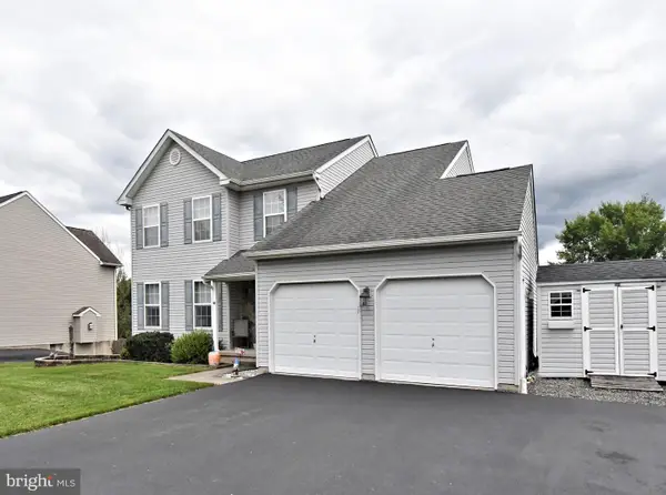 330 Bartman Ave, GILBERTSVILLE, PA 19525