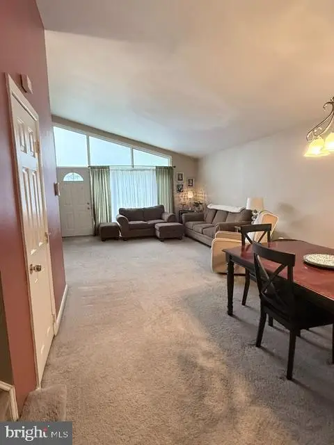 305 W Valley Forge Rd, King Of Prussia, PA 19406 - #2