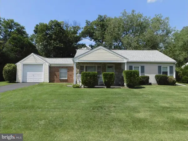 965 Wayfield Dr, WEST NORRITON, PA 19403