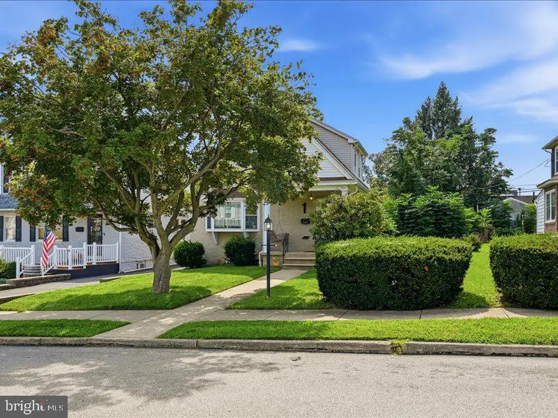 141 E 14th Ave, Conshohocken, PA 19428 - #3