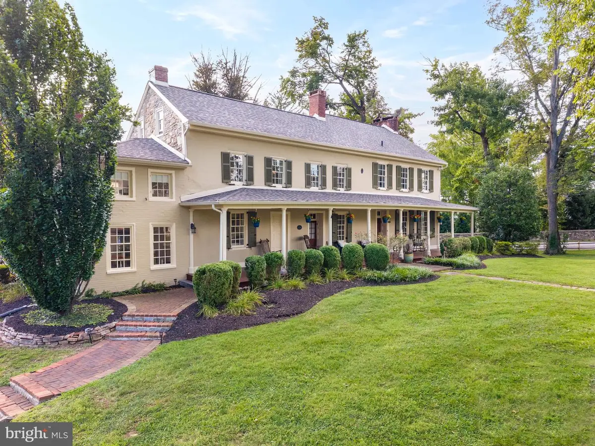 3141 Spring Mill Rd, Plymouth Meeting, PA 19462 - #1