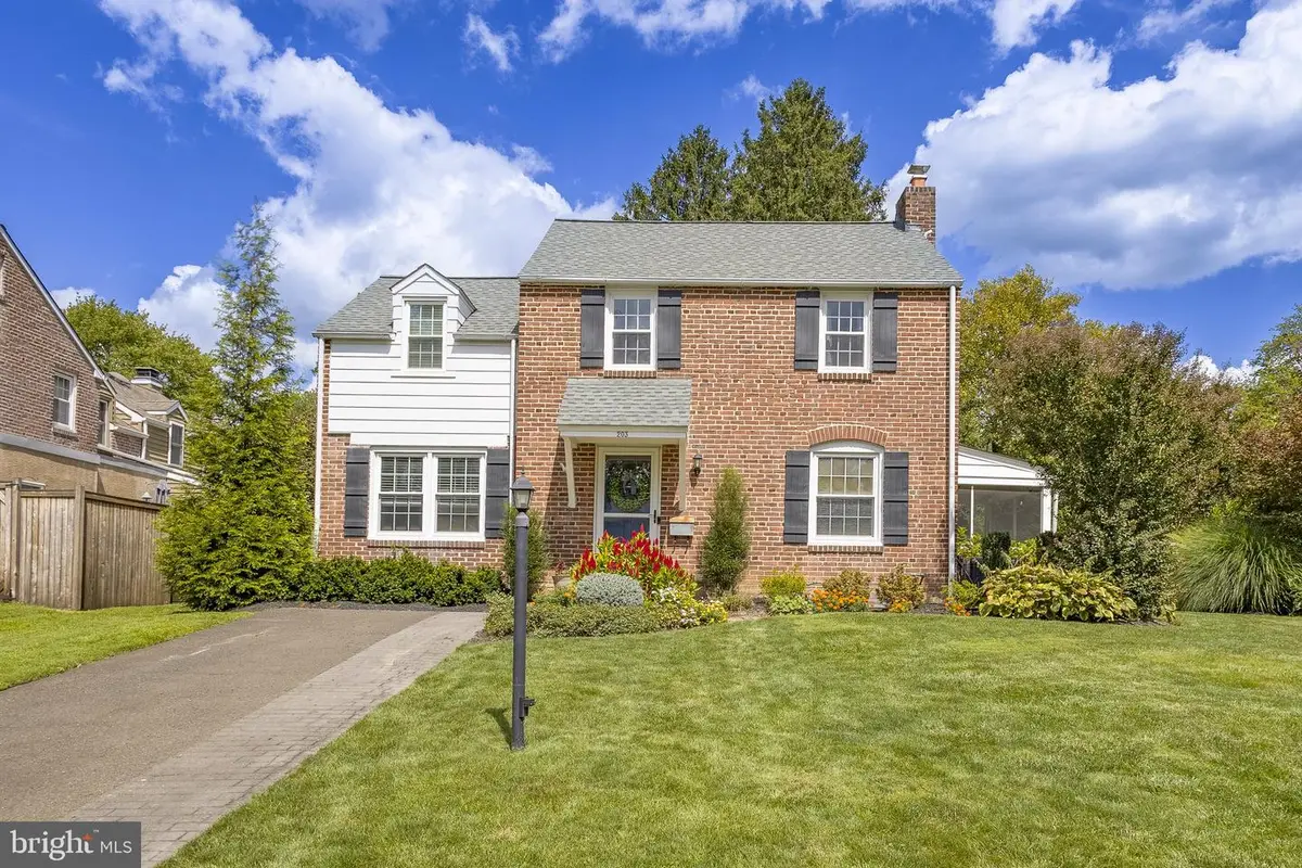 203 Larrimore Ln, Erdenheim, PA 19038 - #1