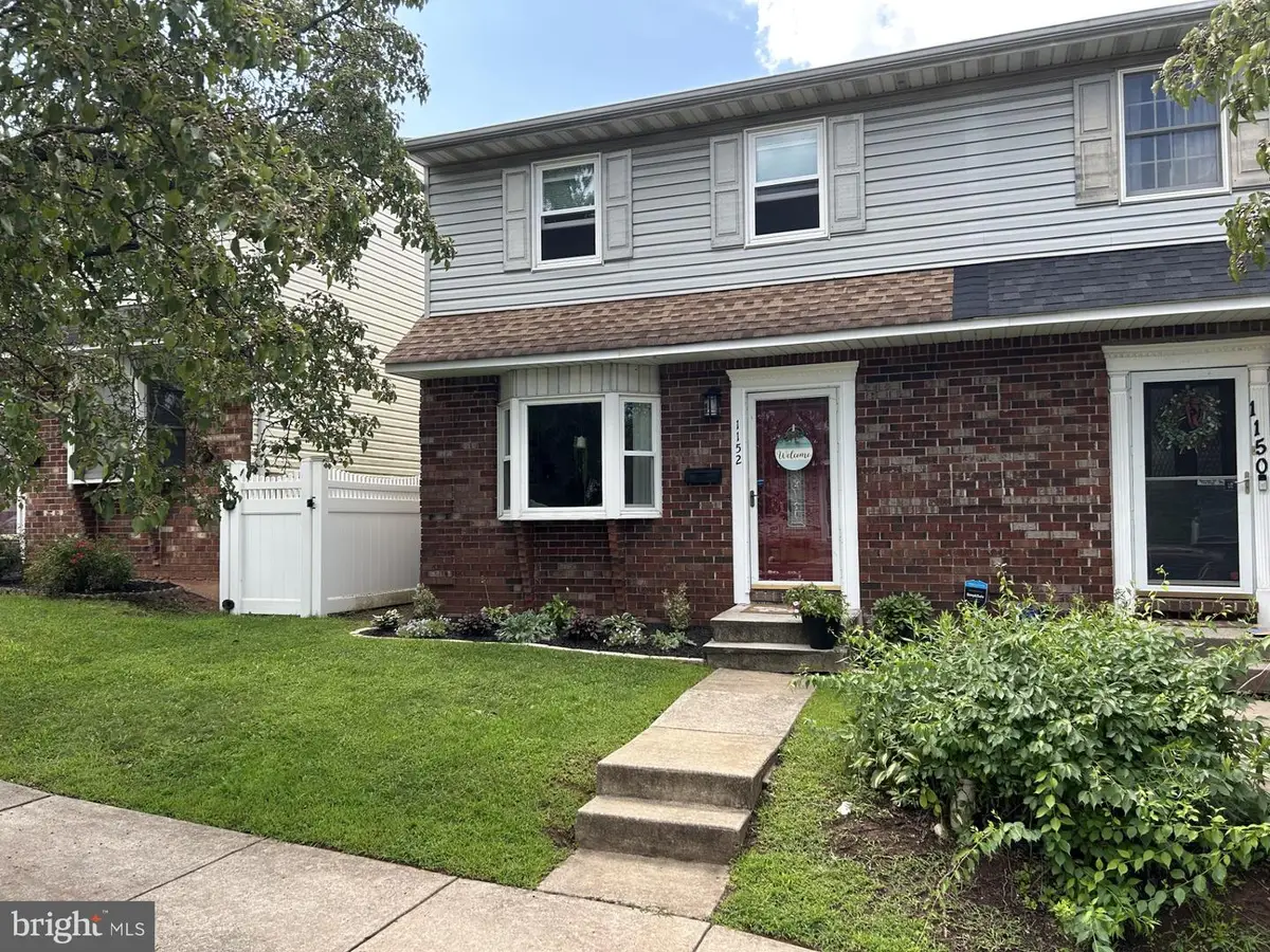 1152 Grove St, Pottstown, PA 19464 - #1