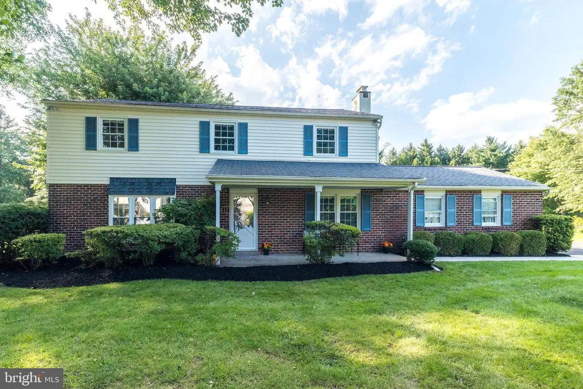 1724 Howe Ln, Ambler, PA 19002 - #1