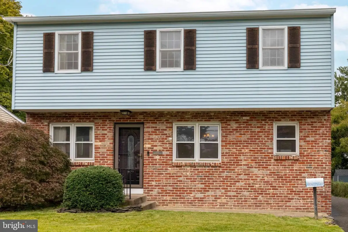 846 Central Ave, Glenside, PA 19038 - #1