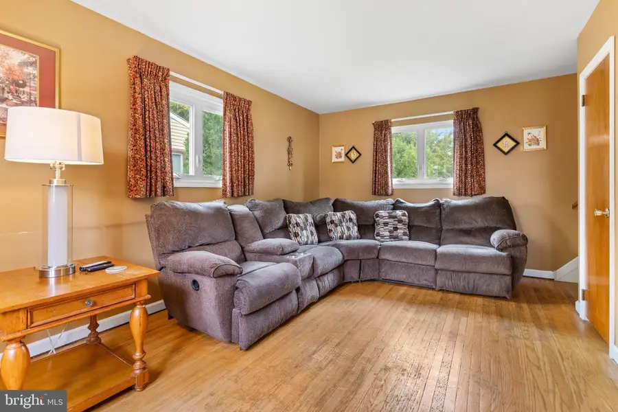 846 Central Ave, Glenside, PA 19038 - #3