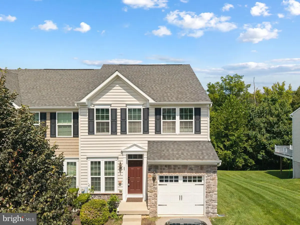 49 Hawkswell Cir, Oreland, PA 19075 - #1