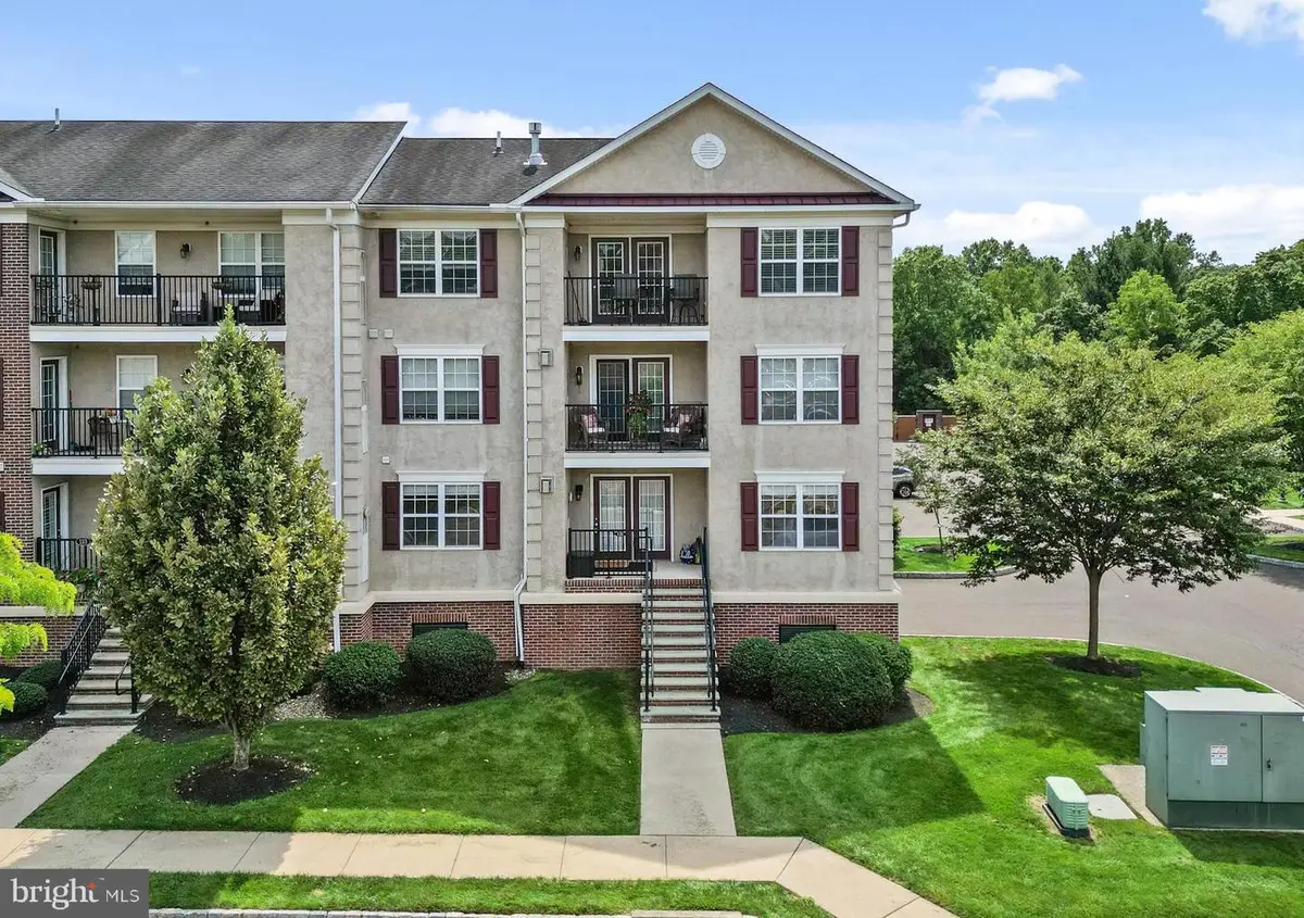 3930 Ashland Dr #131, Harleysville, PA 19438 - #1