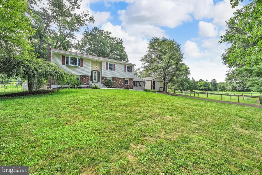 2900 Thompson Rd, Harleysville, PA 19438 - #3