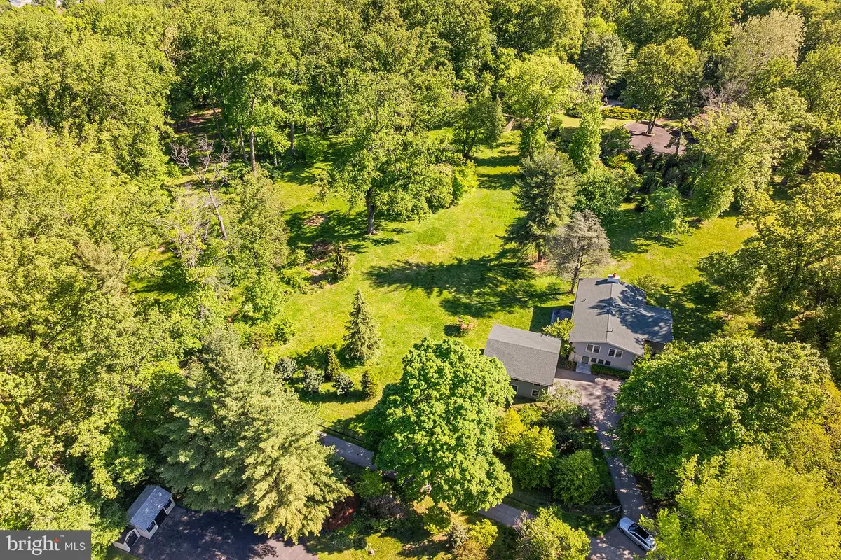 2129 Harts Ln, Conshohocken, PA 19428 - #1