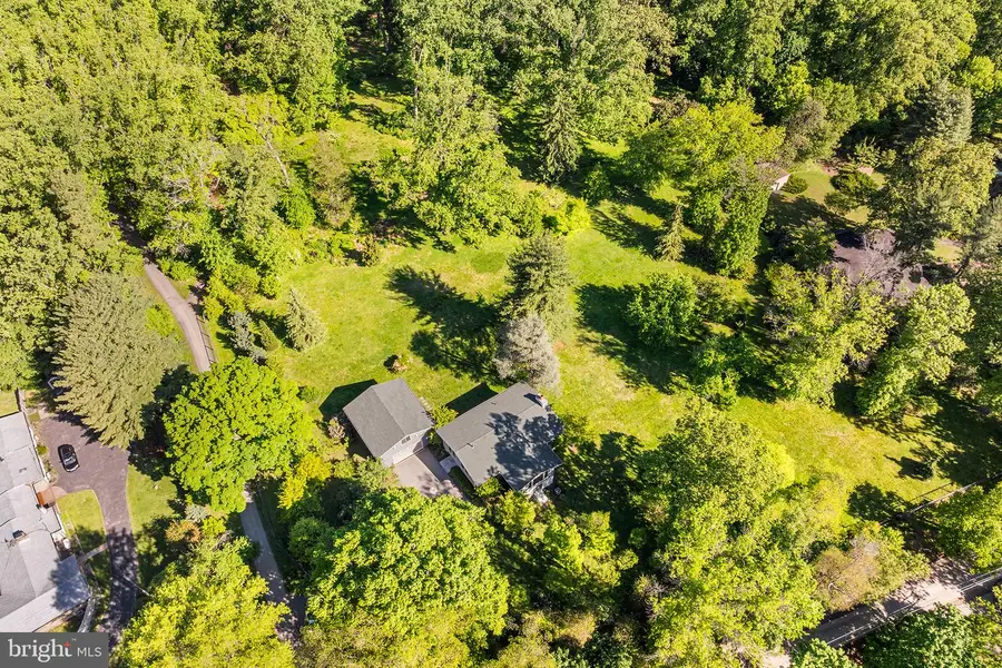 2129 Harts Ln, Conshohocken, PA 19428 - #3