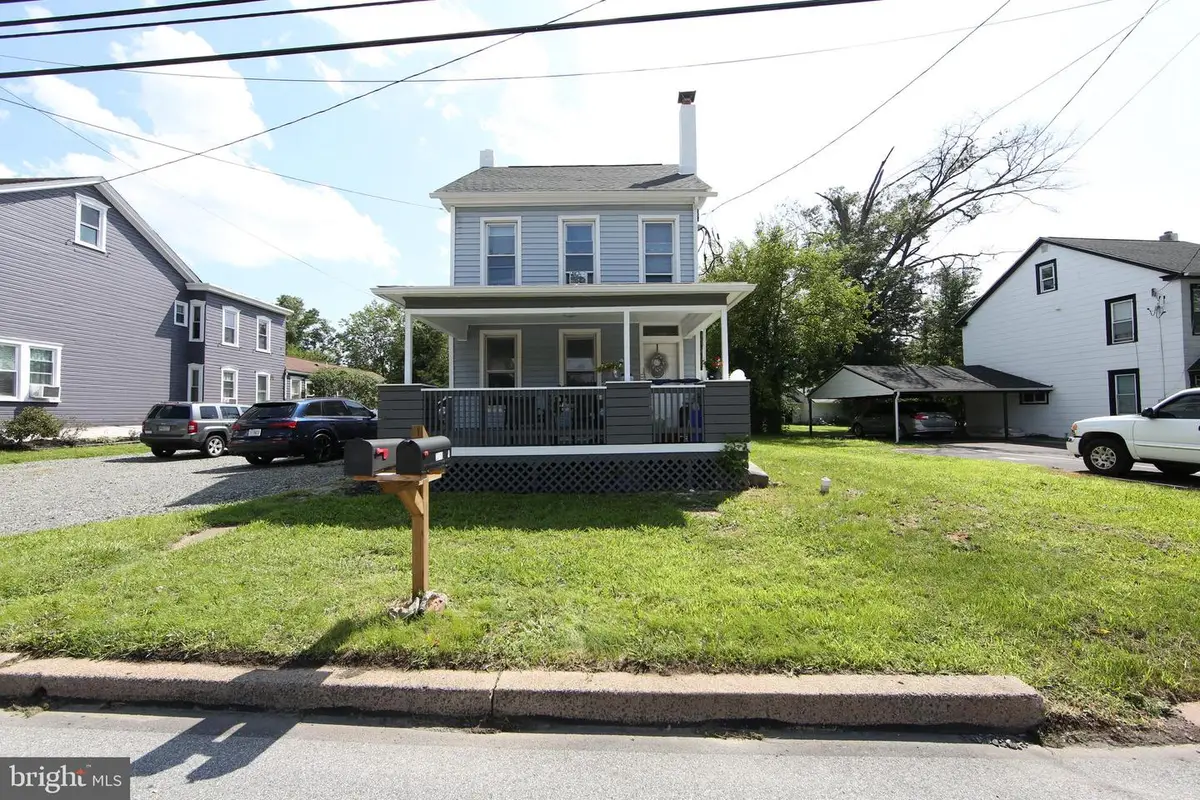 2318 E High St, Pottstown, PA 19464 - #1