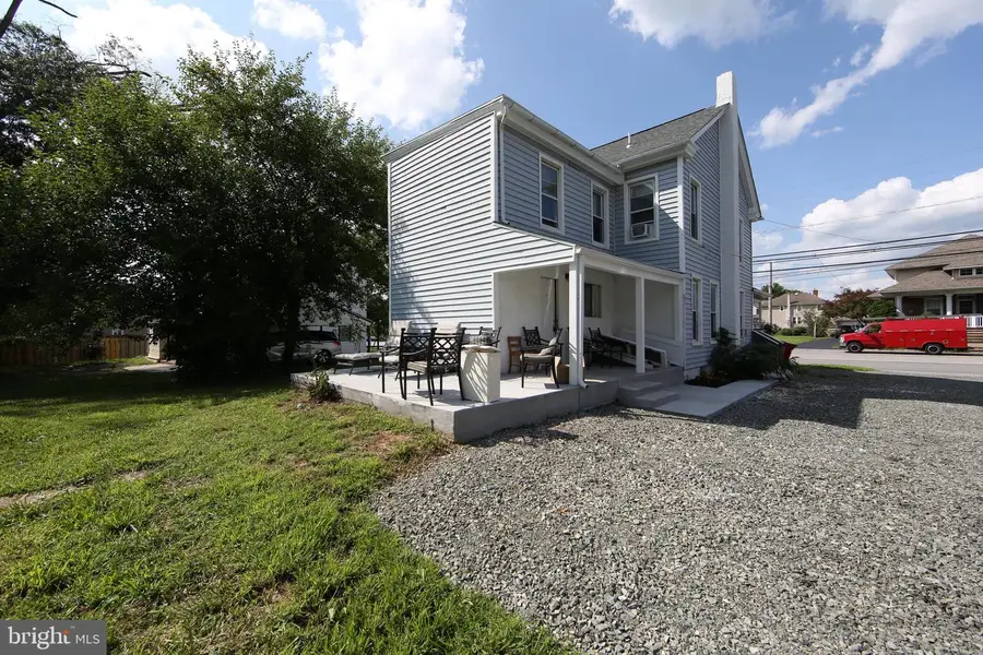 2318 E High St, Pottstown, PA 19464 - #2