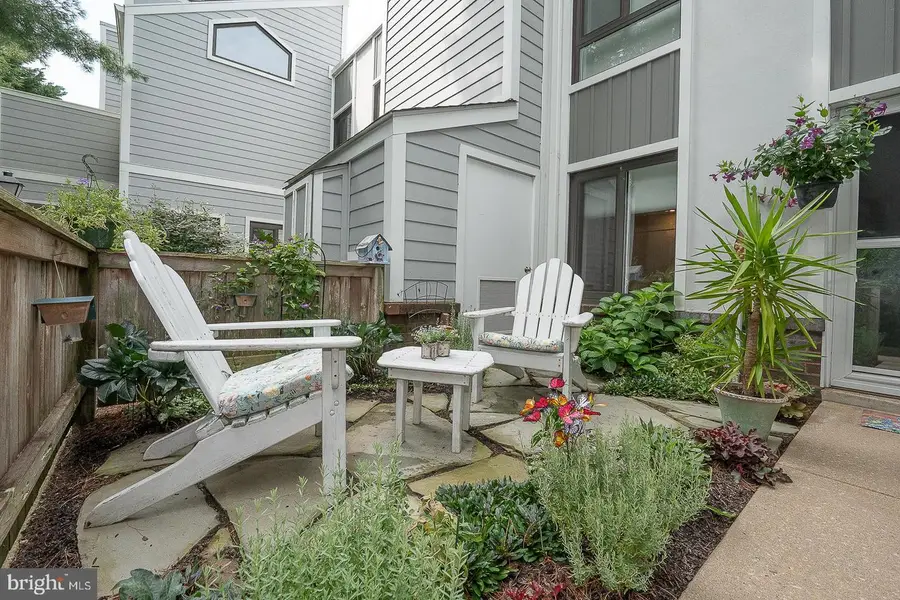 1710 Oakwood Ter #4g, Penn Valley, PA 19072 - #2