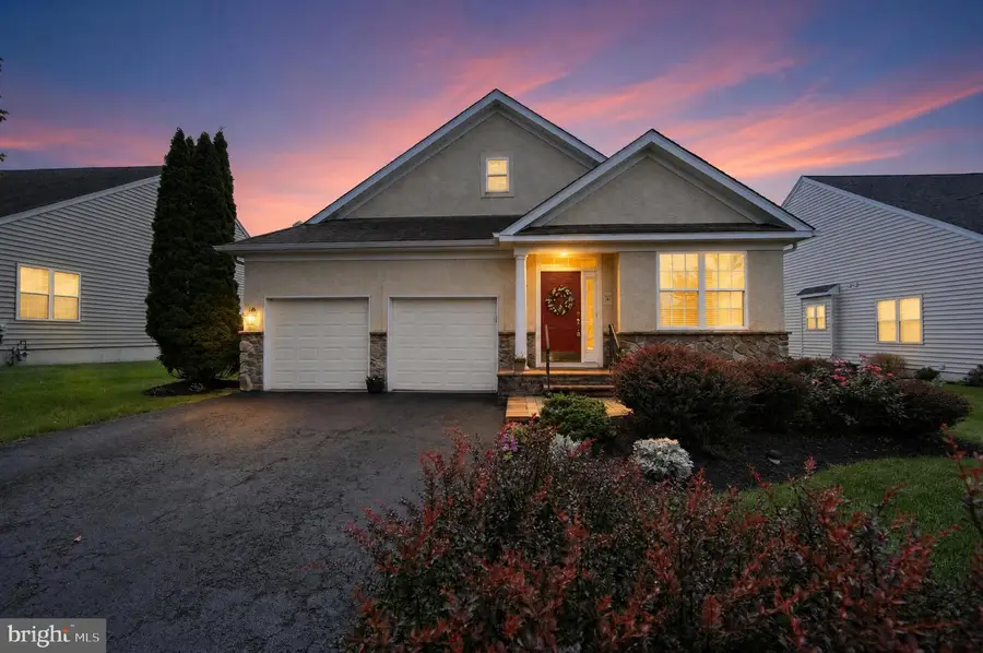 168 Masters Dr, Pottstown, PA 19464 - #2