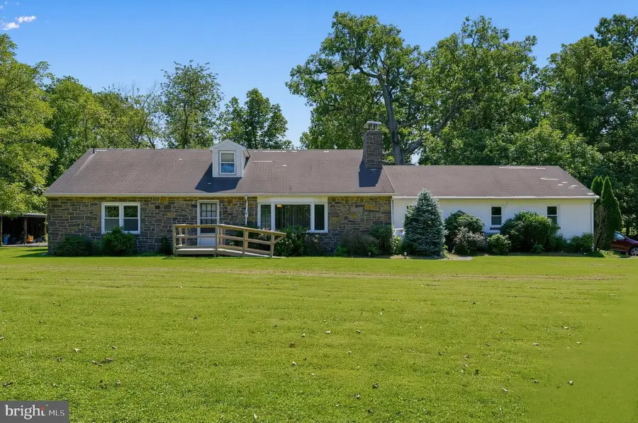 456 Collegeville Rd, Collegeville, PA 19426 - #2