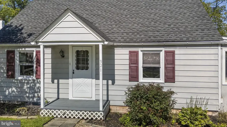 321 N Pleasantview Rd, Pottstown, PA 19464 - #2