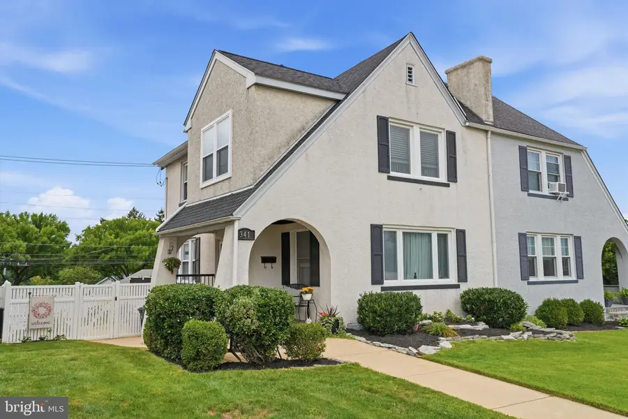 341 W 10th Ave, Conshohocken, PA 19428 - #2