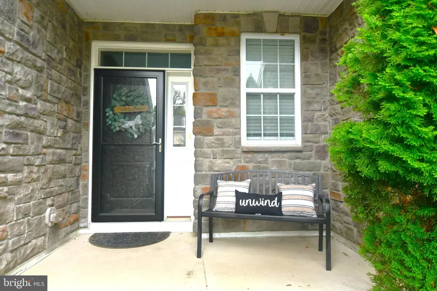 2091 Julia Dr, Conshohocken, PA 19428 - #2