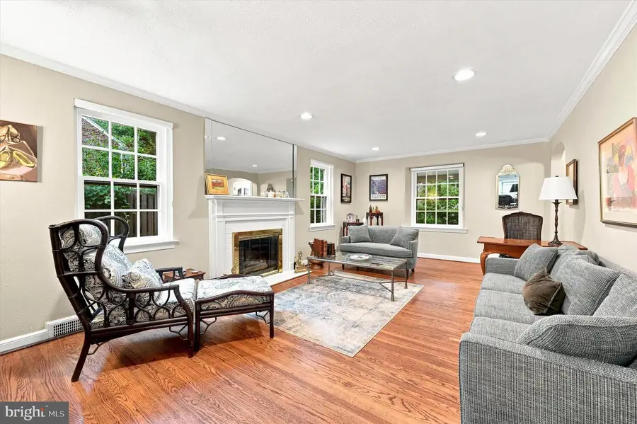 328 Hamilton Rd, Merion Station, PA 19066 - #2