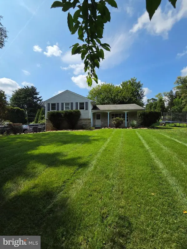 2064 Valley Rd, HUNTINGDON VALLEY, PA 19006