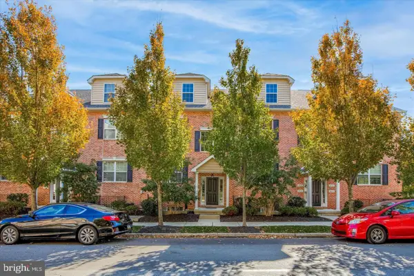 805-a Spring Mill Ave, CONSHOHOCKEN, PA 19428