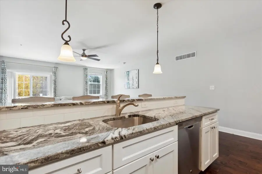 805-a Spring Mill Ave, Conshohocken, PA 19428 - #3