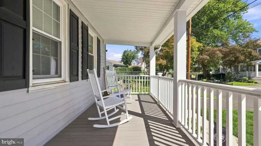 17 N New St, Hatboro, PA 19040 - #3
